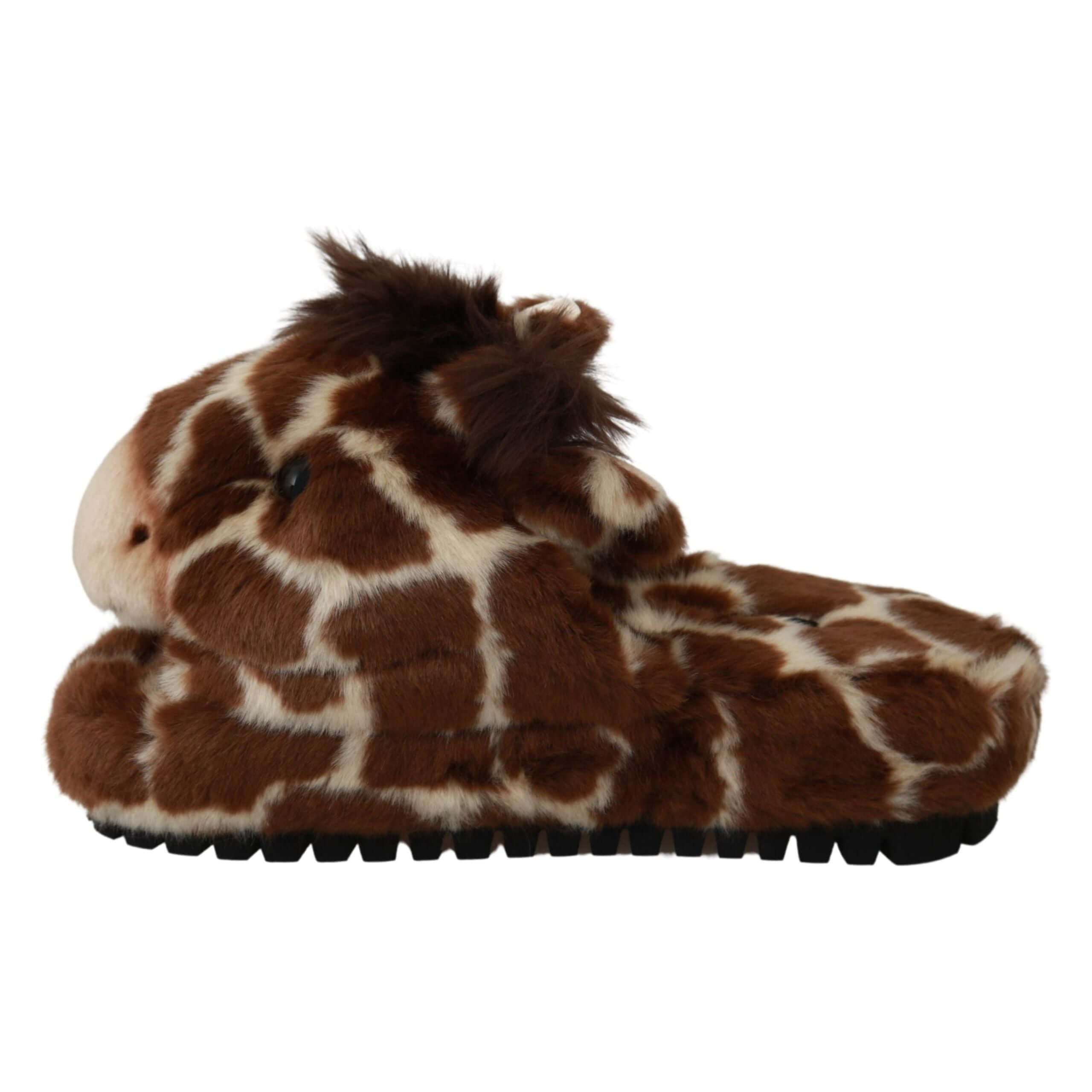 Elegant Giraffe Pattern Slides for Sophisticated Comfort