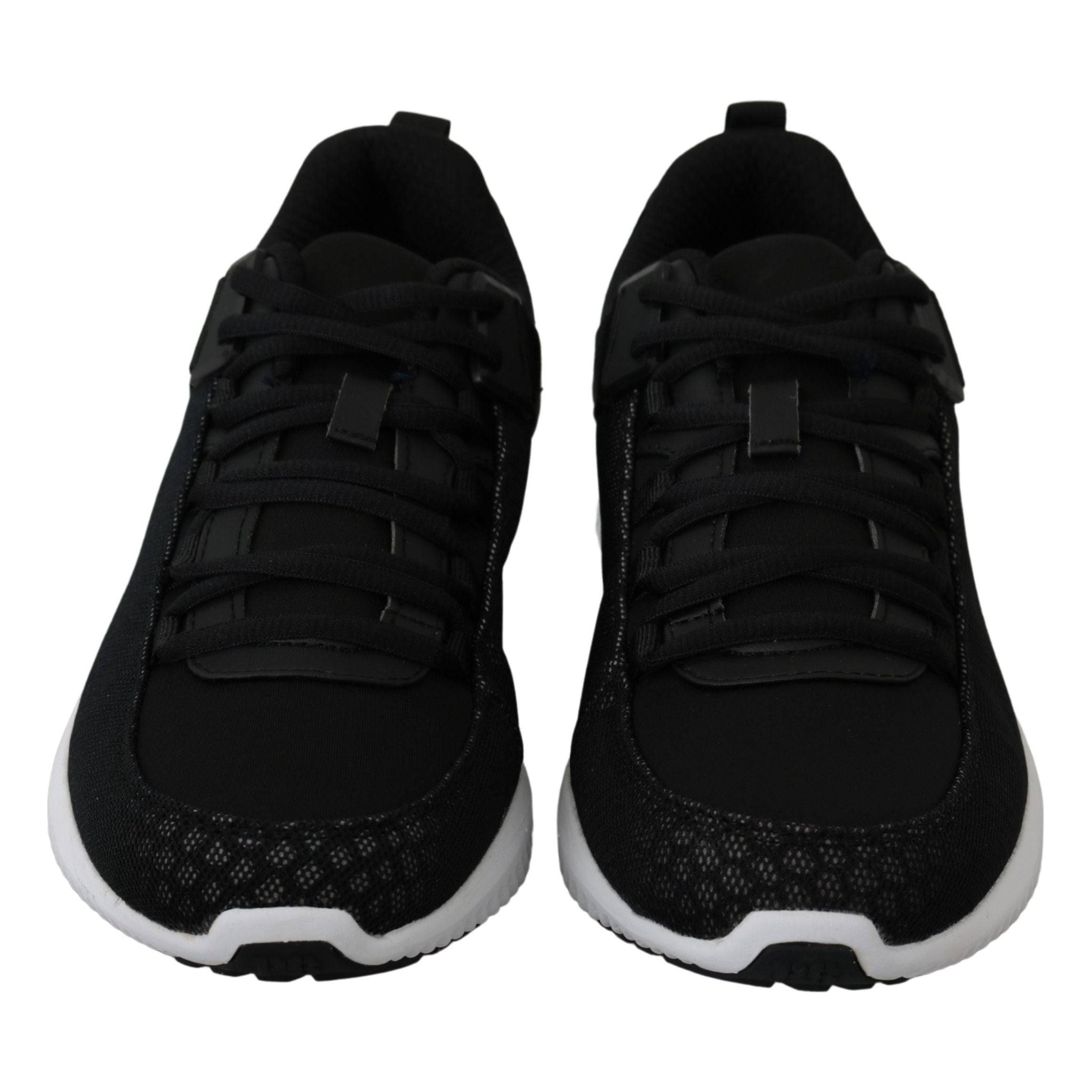 Elegant Black Casual Sneakers for the Discerning Gentleman