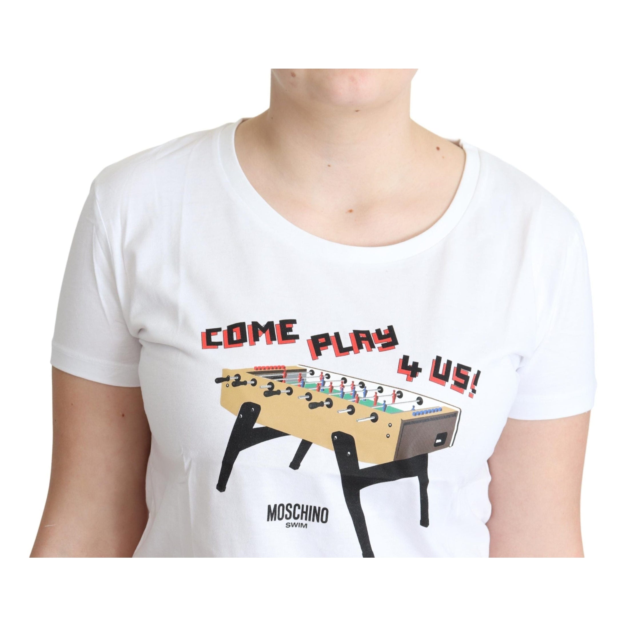 Chic Cotton Round Neck Tee with Playful Print