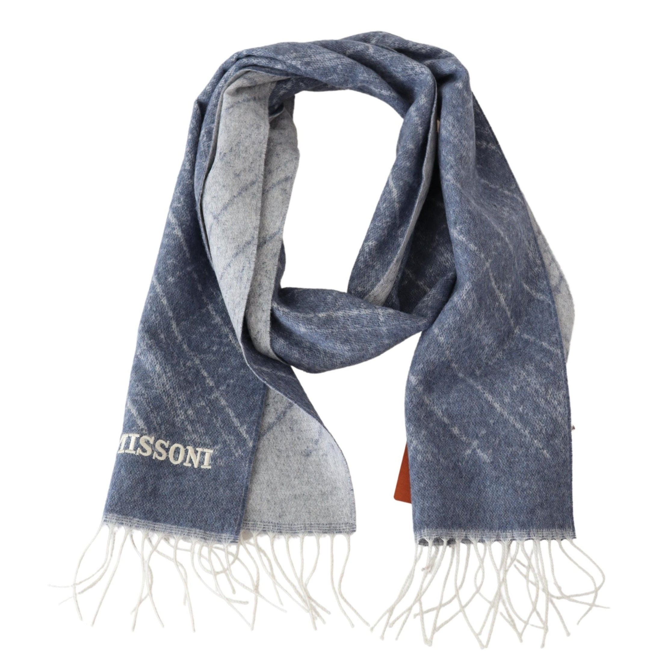 Elegant Cashmere Scarf with Signature Pattern