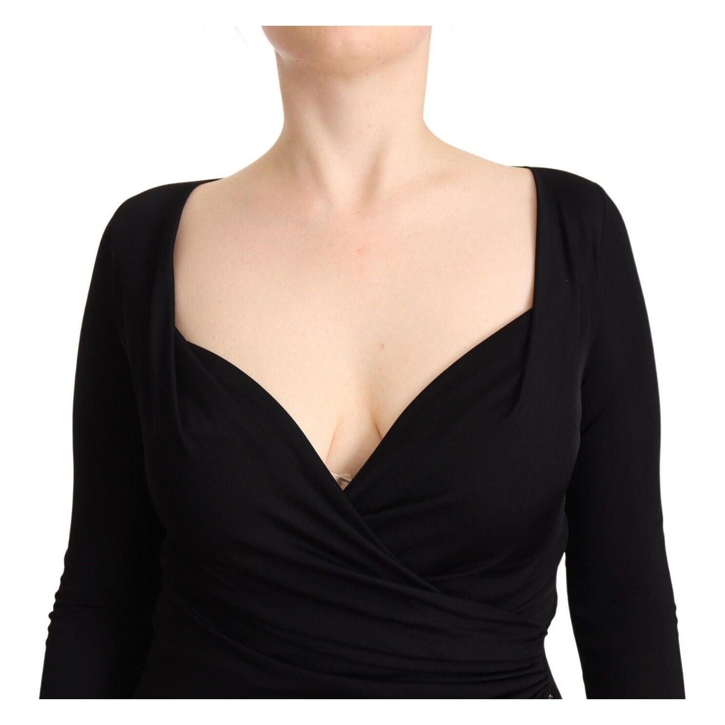 Elegant Black Sheath Dress with Sweetheart Neckline