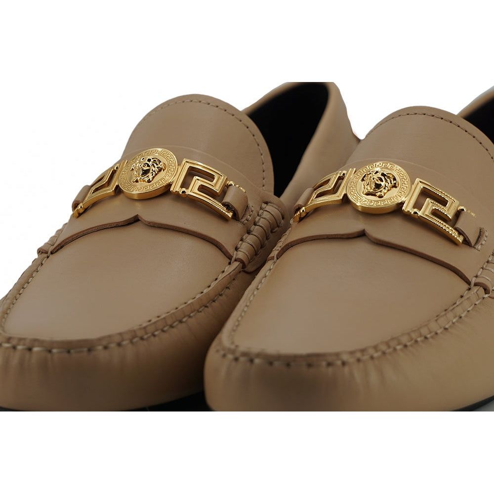 Exquisite Medusa Gold-Tone Leather Loafers