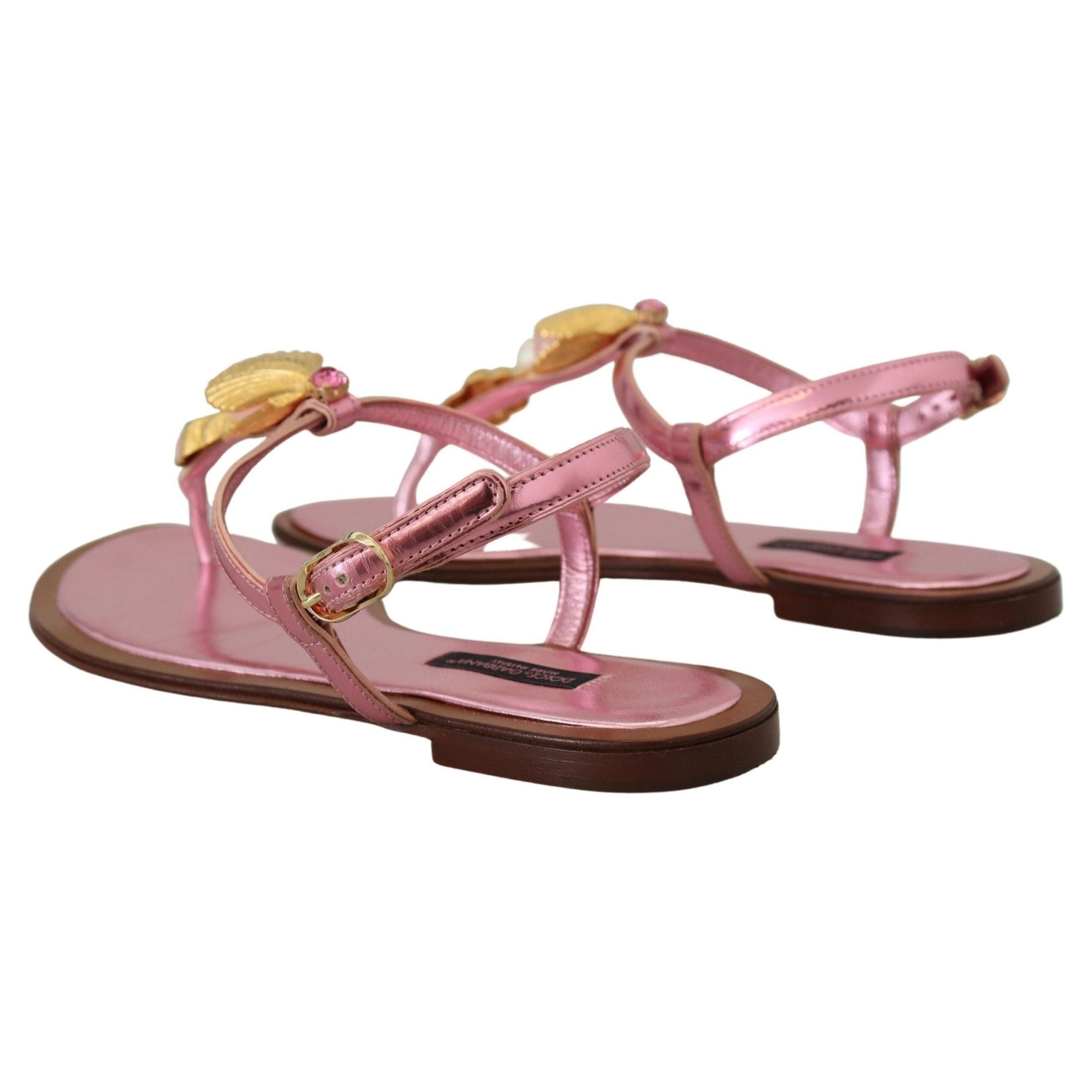 Chic Pink Leather Sandals with Exquisite Embellishment