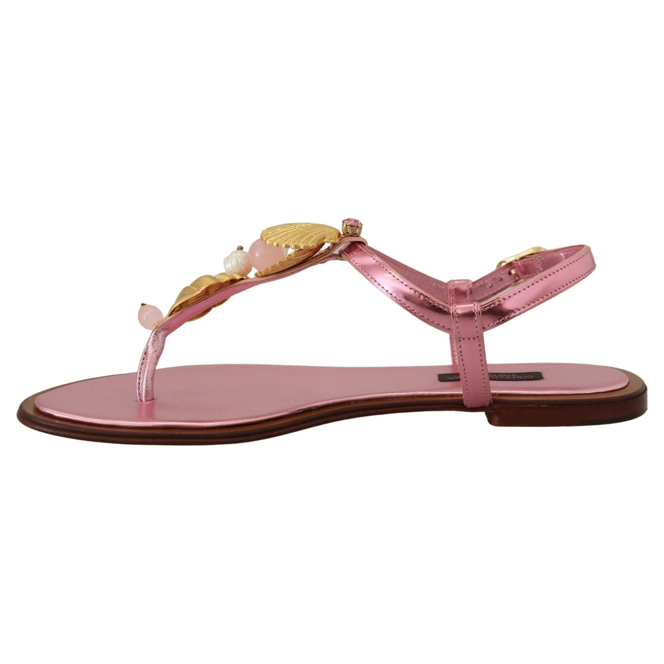 Chic Pink Leather Sandals with Exquisite Embellishment