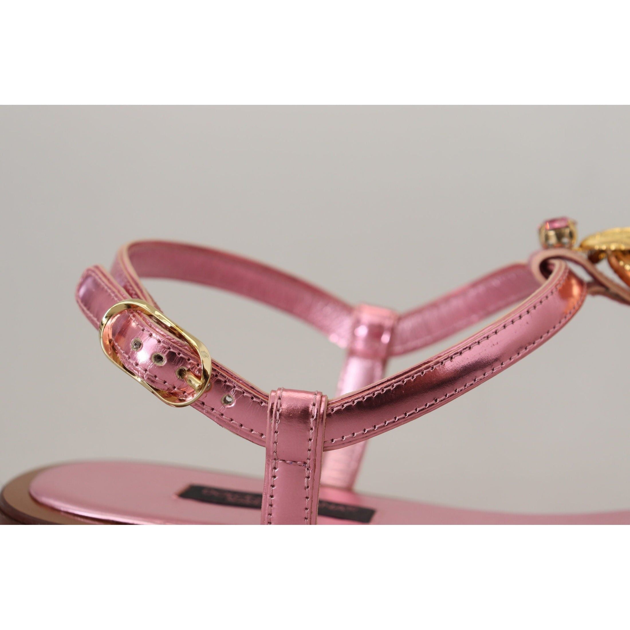 Chic Pink Leather Sandals with Exquisite Embellishment