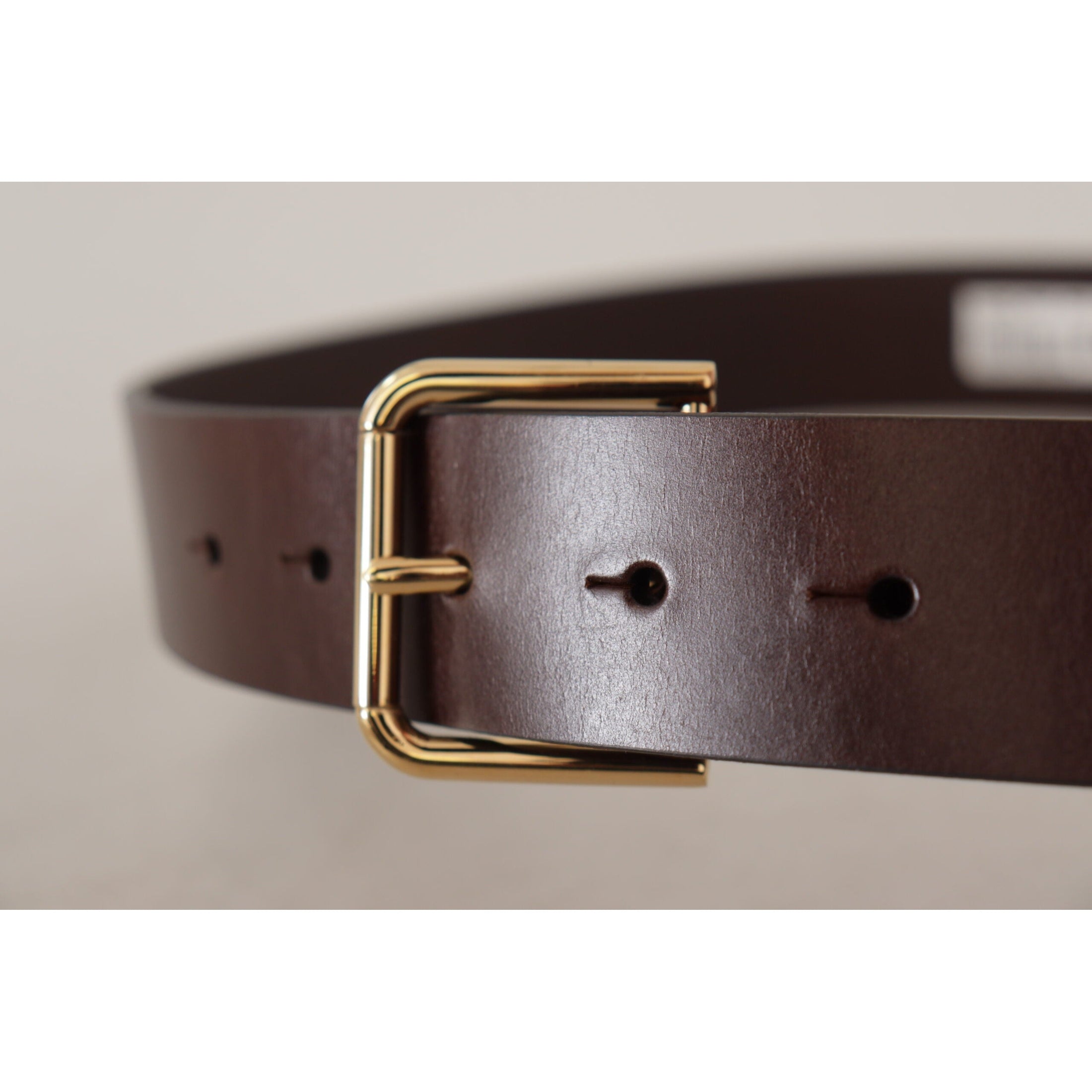 Elegant Dark Brown Leather Belt