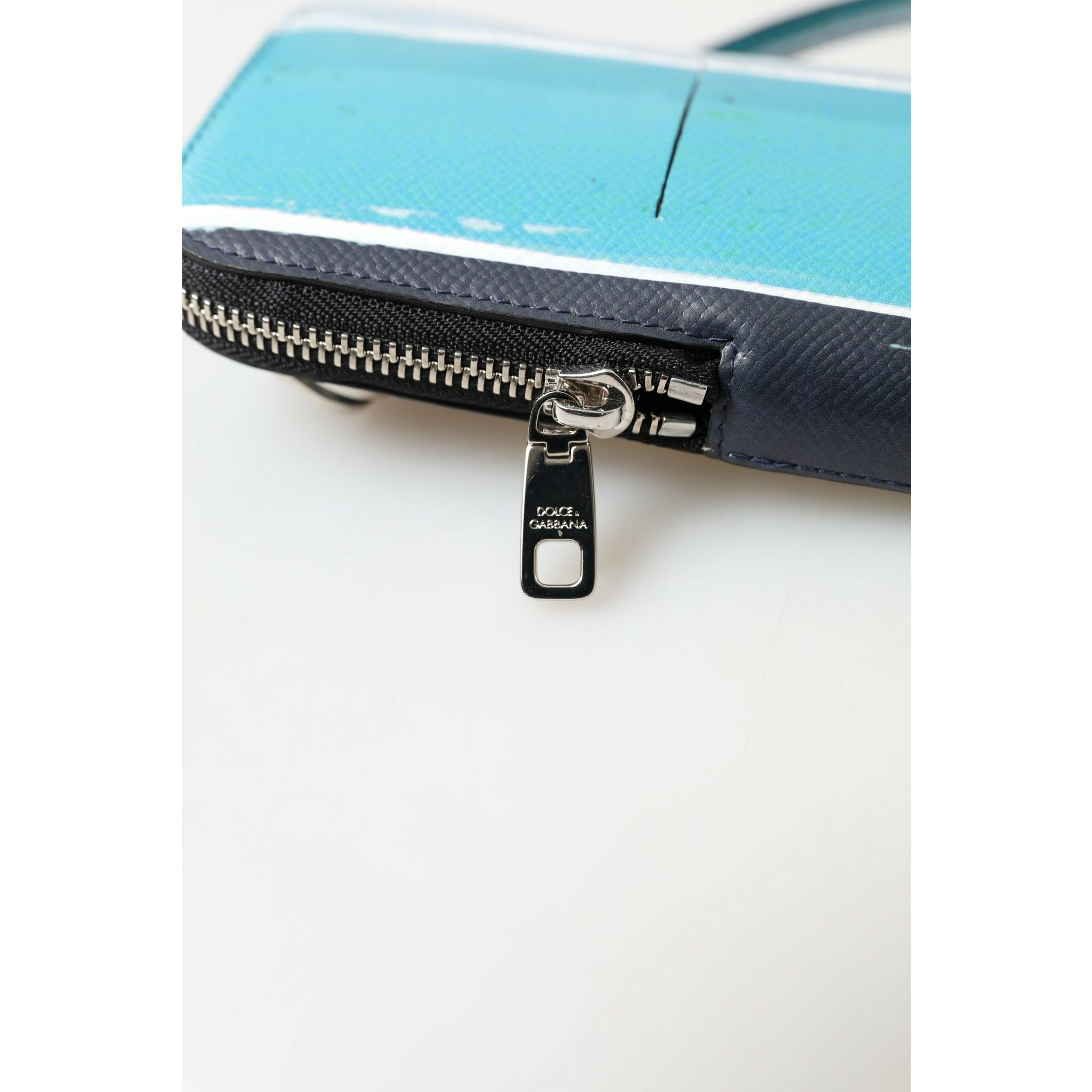 Elegant Leather Crossbody Phone Bag in Blue & White