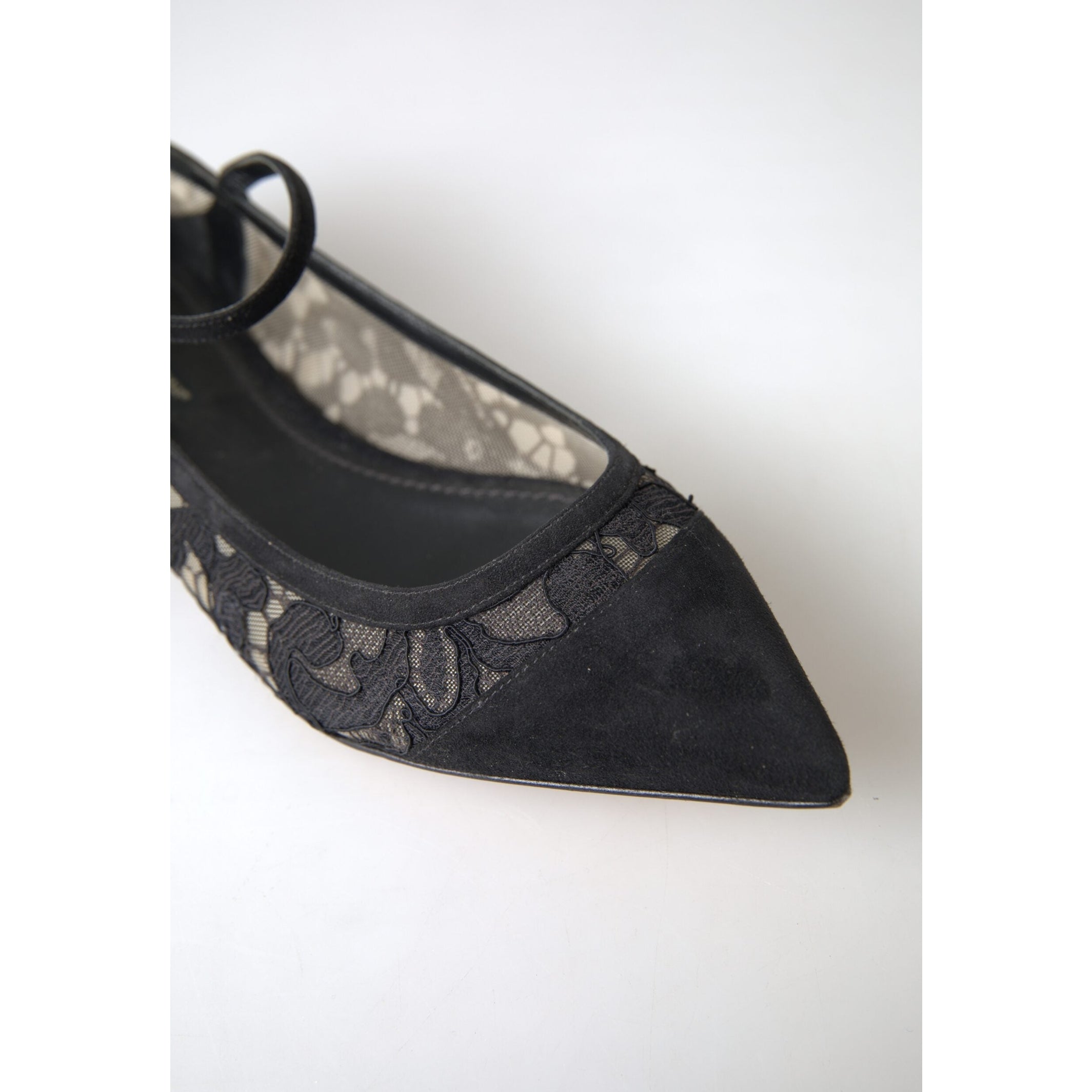 Elegant Black Lace Flats