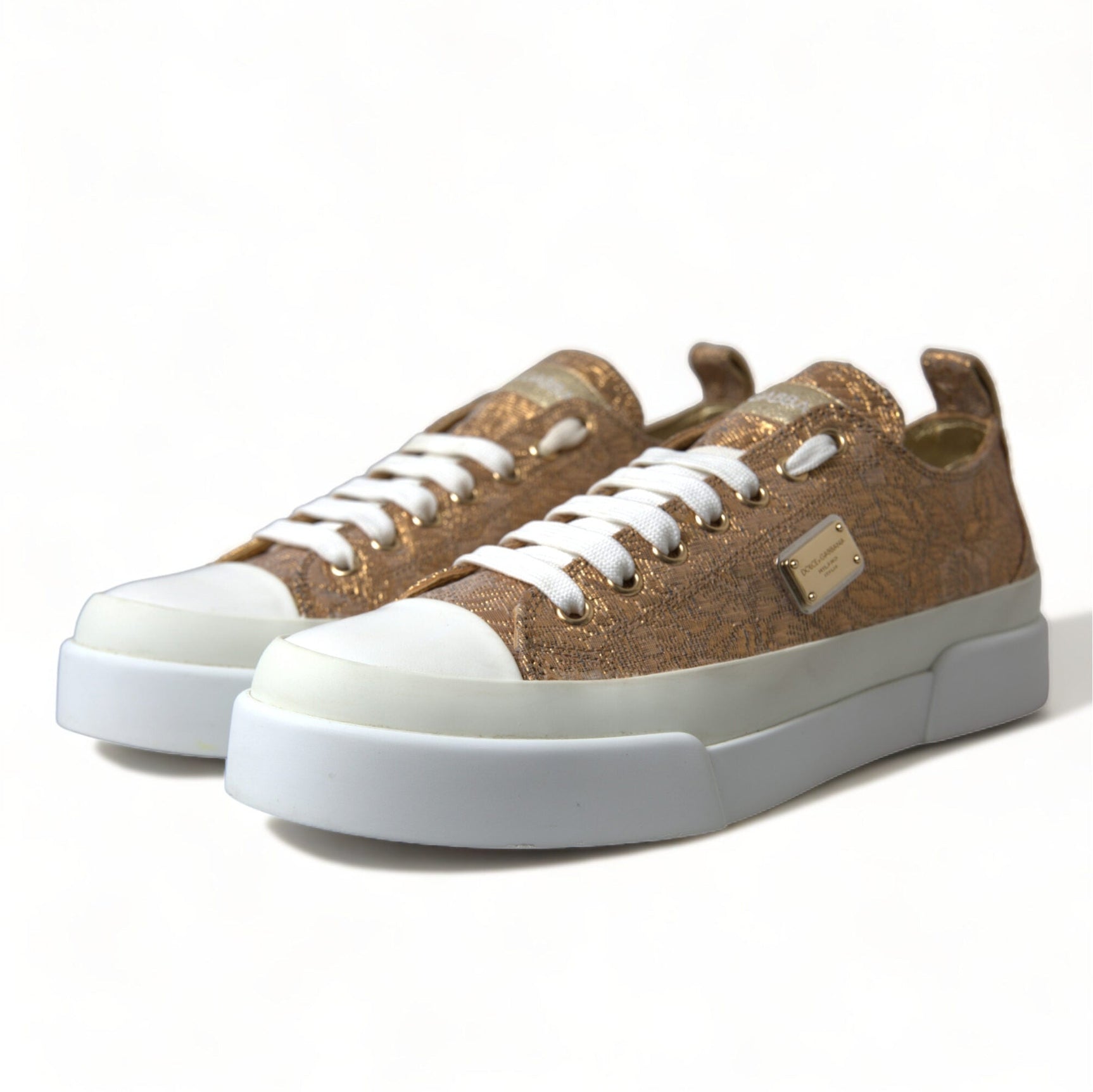 Elegant Gold Low-Top Sneakers - Chic Comfort Footwear