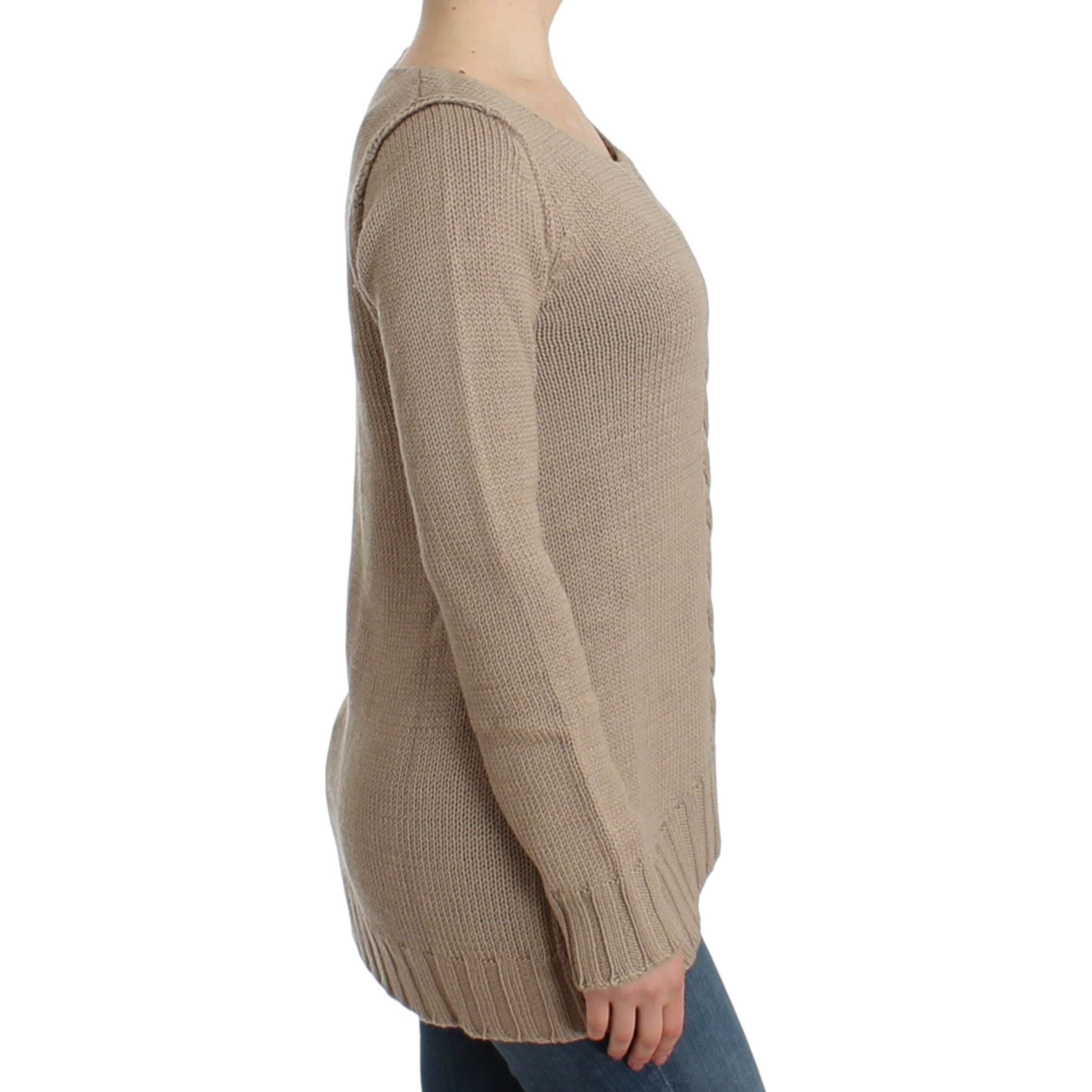 Elegant Beige Knitted Crew Neck Sweater