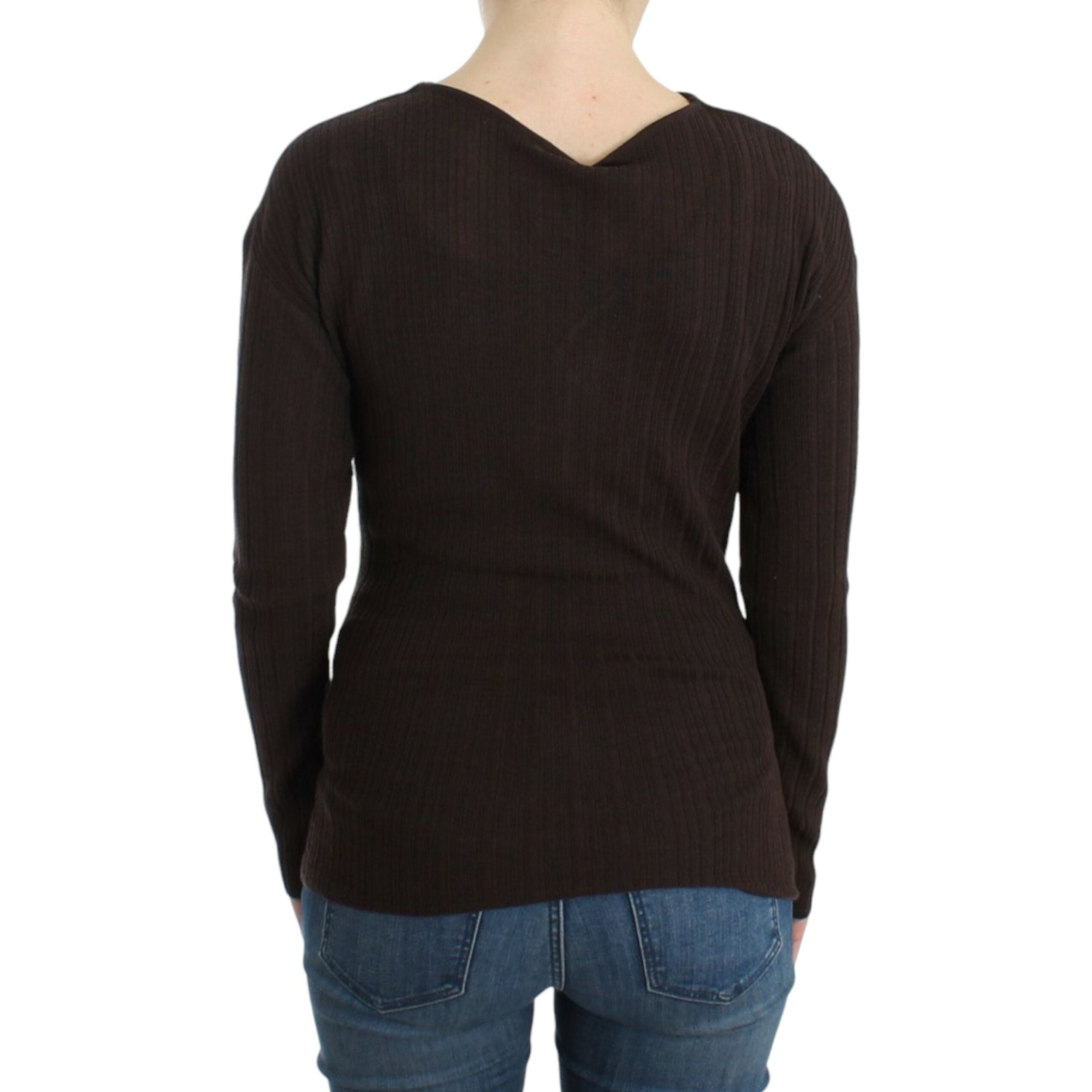 Chic Keyhole Virgin Wool Sweater