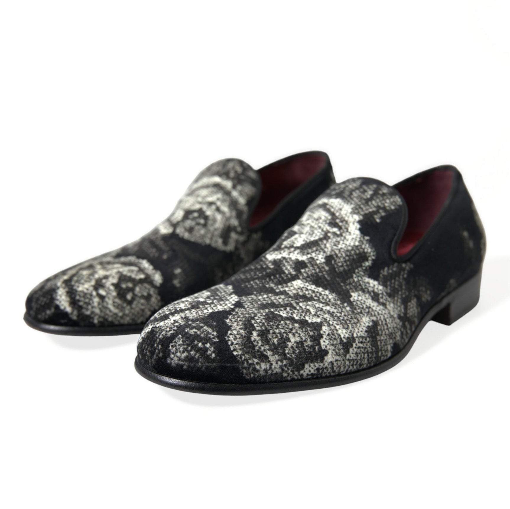 Elegant Floral Velvet Loafers