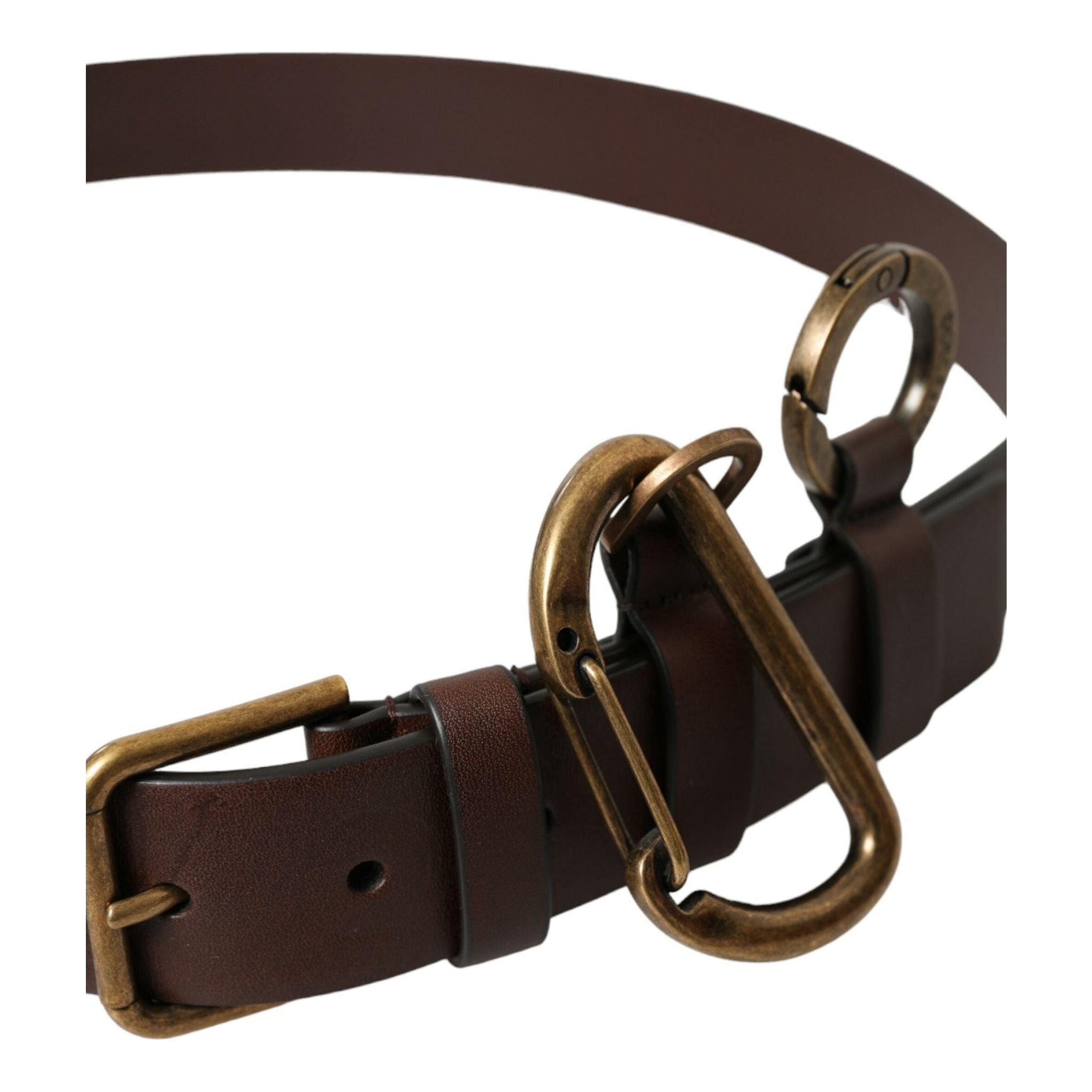 Elegant Calf Leather Belt with Metal Buckle Closure