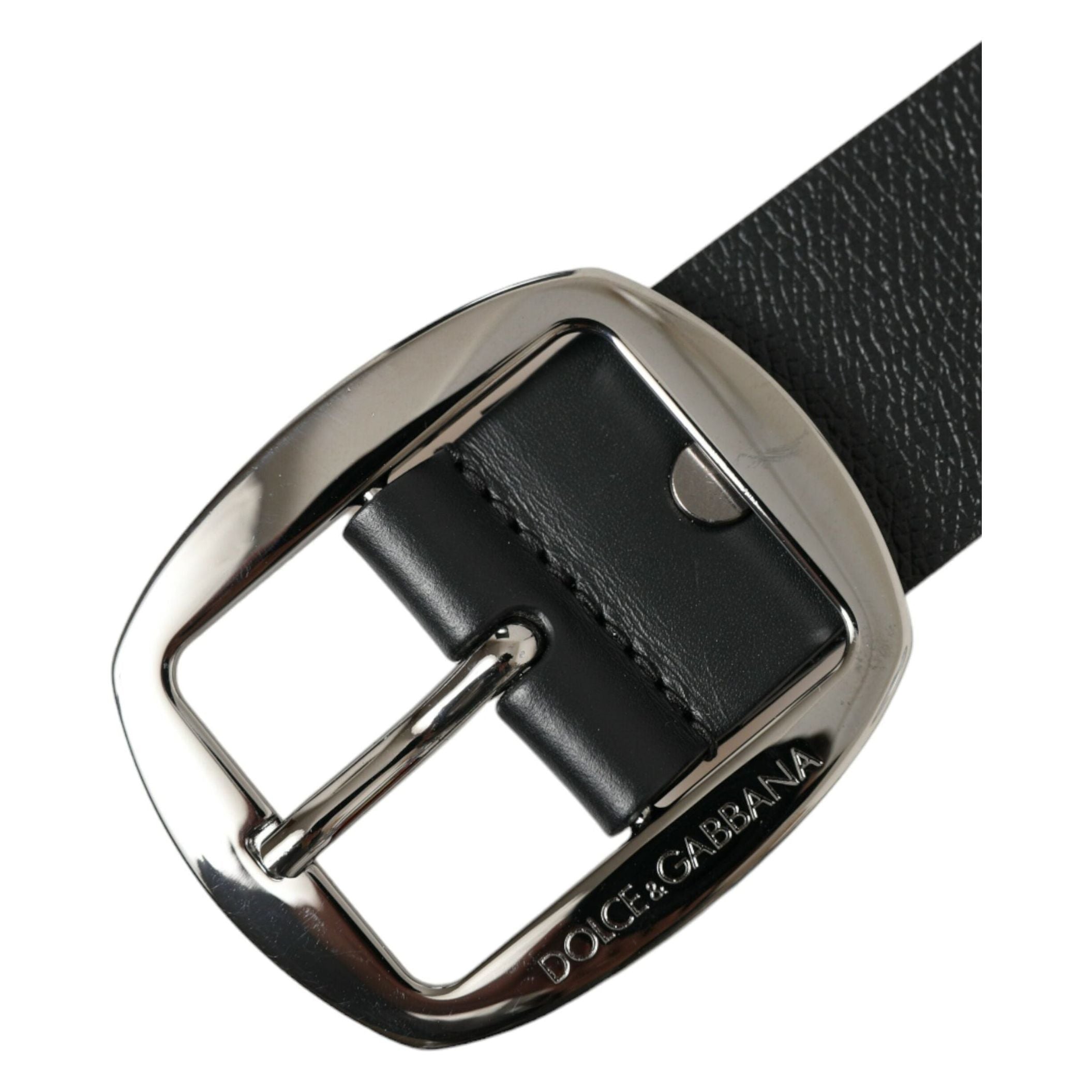 Elegant Black Leather Belt with Metal Buckle