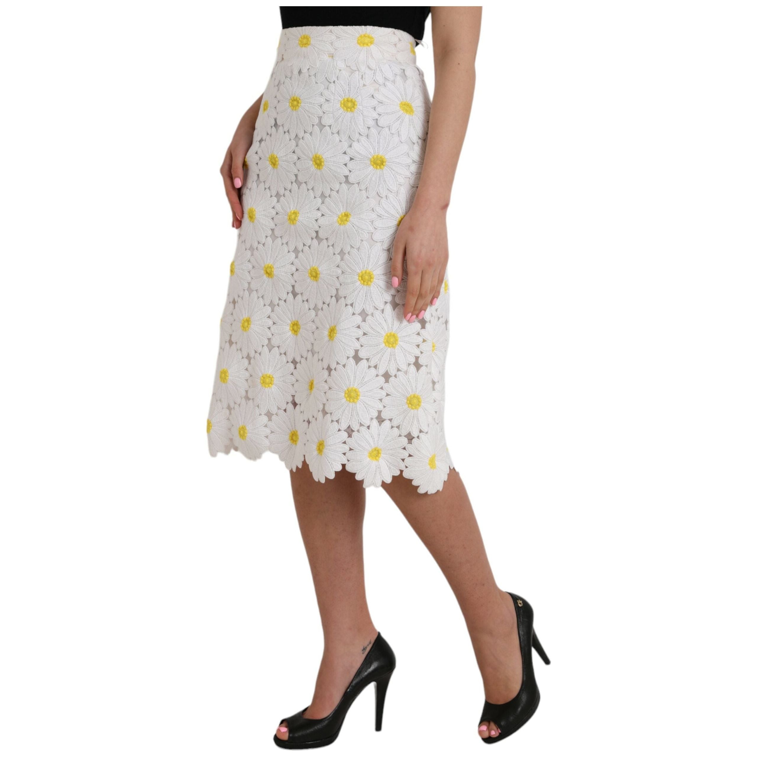 White Floral Pencil Straight Lace Skirt