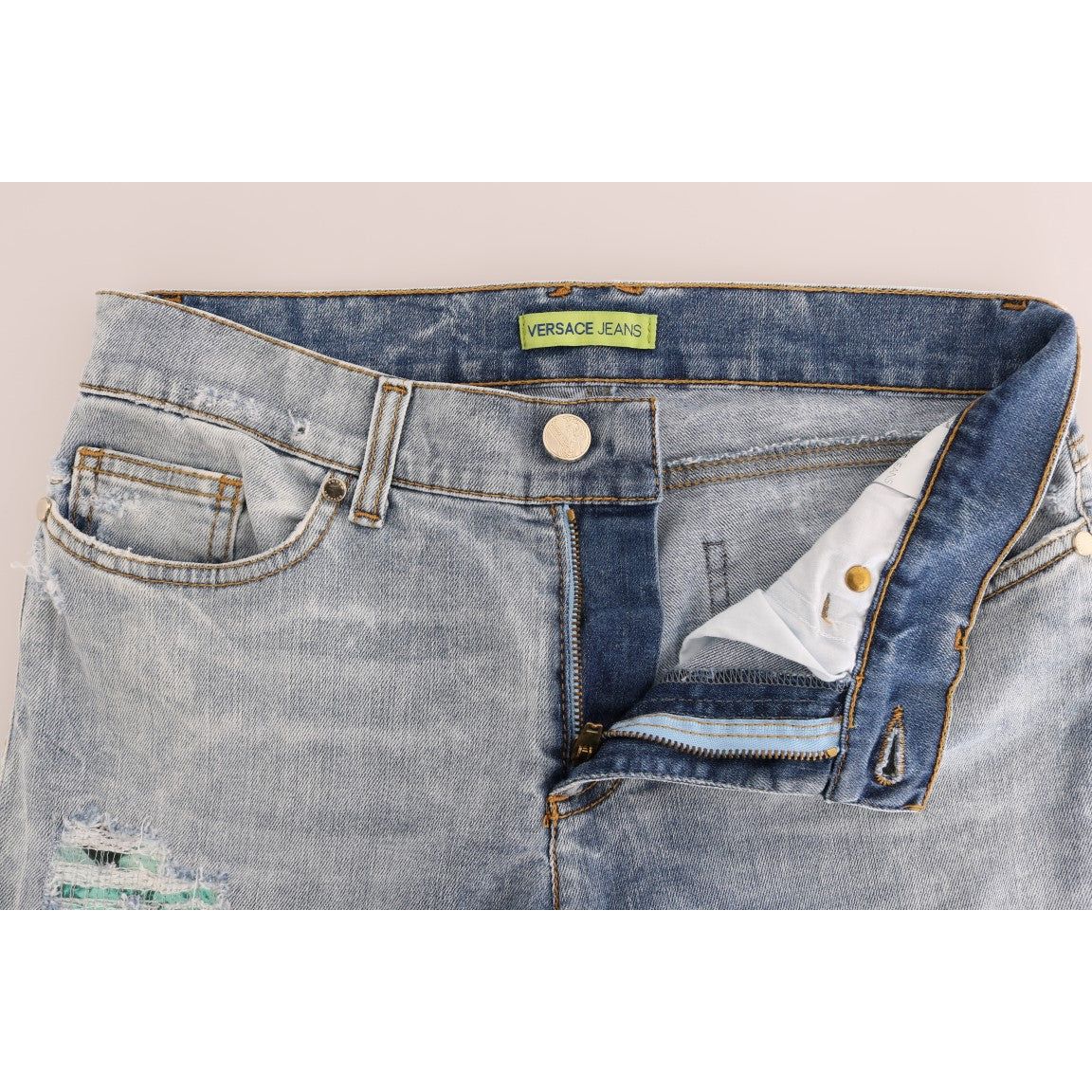 Chic Light Blue Torn Slim Fit Jeans