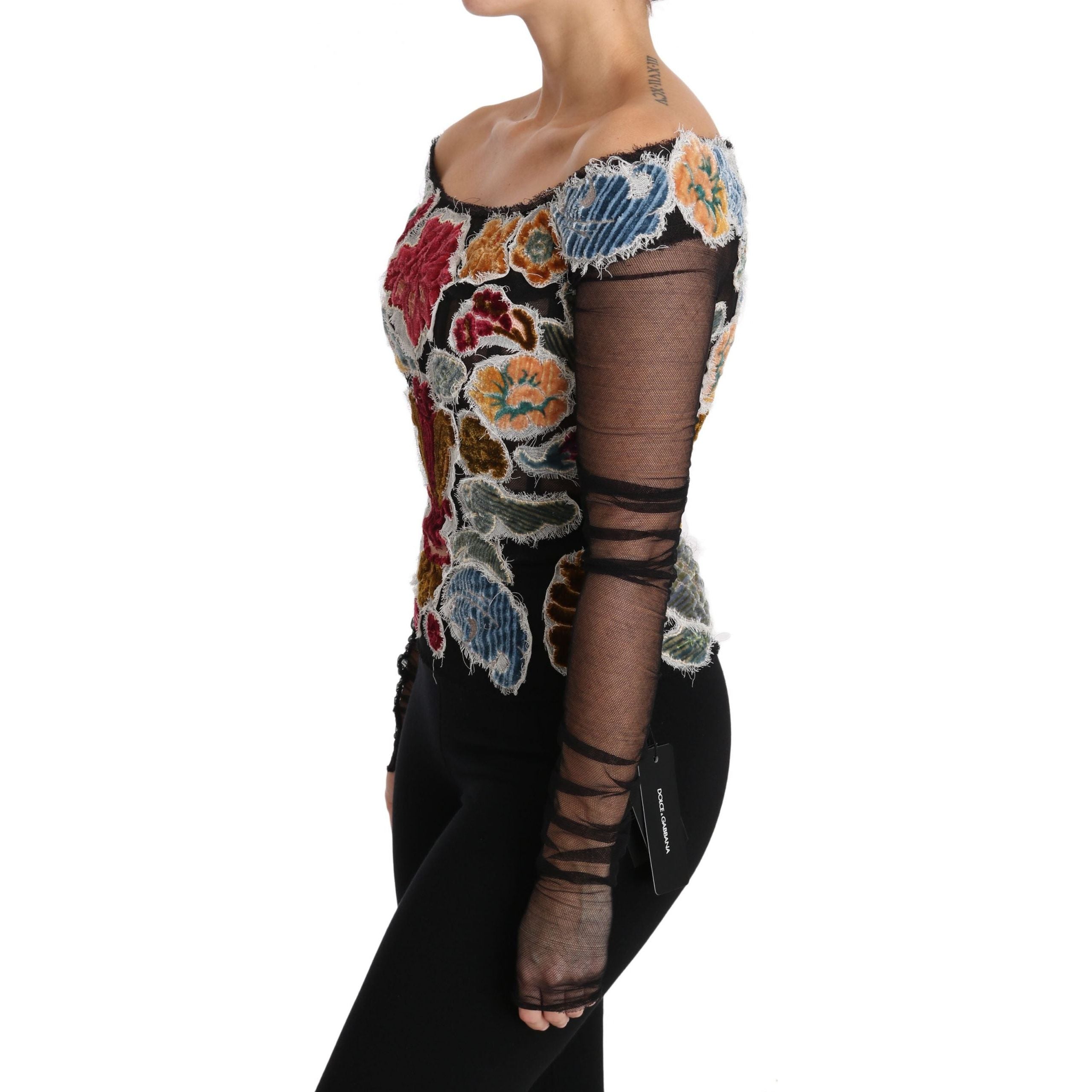 Elegant Floral Applique Long Sleeve Top