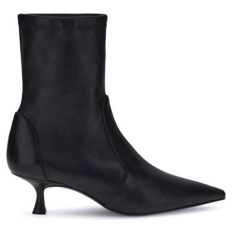 Stuart Weitzman Naomi Ankle Boots, theFeinheit