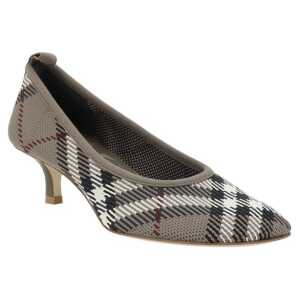 Burberry Archivio Check Pumps 2