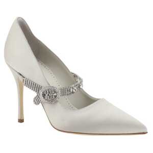 Manolo Blahnik Hamedi Pumps 2