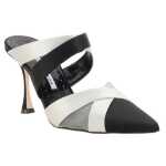 Manolo Blahnik Oyounak Pumps 2