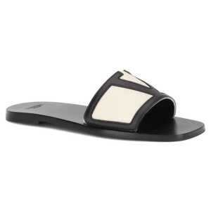 Valentino Garavani Viva Superstar Sandals 2