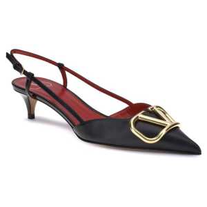 Valentino Garavani Vlogo Pumps 10