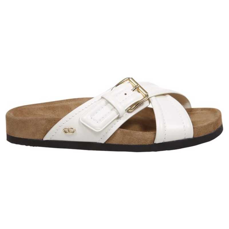 Valentino Garavani Leather Flat Sandals, theFeinheit