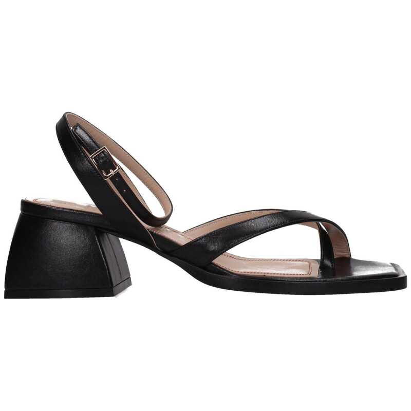 Nodaleto Black Leather Sandal, theFeinheit