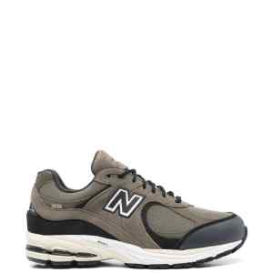 New Balance 2002R Sneakers