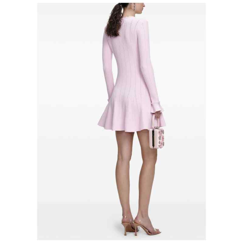 Self-portrait Dresses Pink, theFeinheit