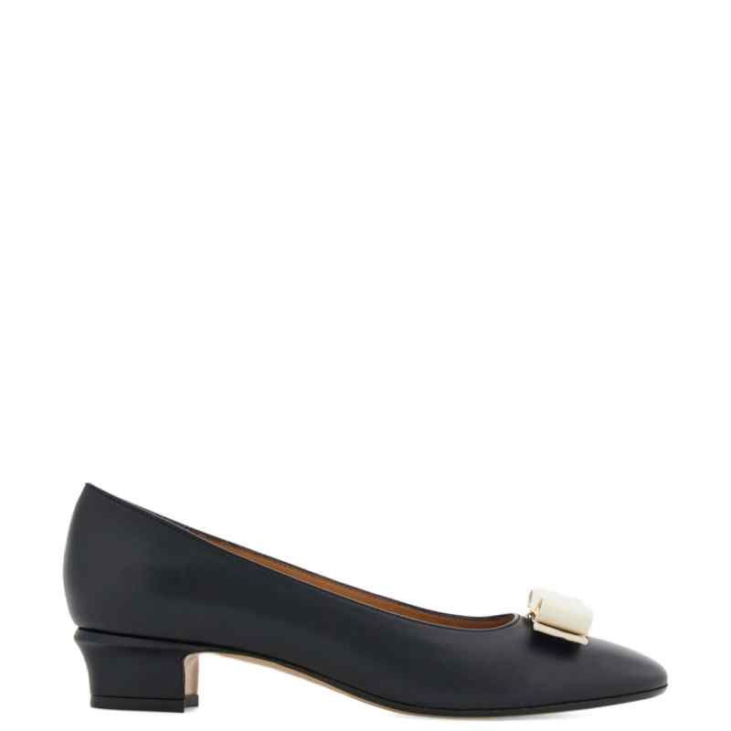 Ferragamo Vara leather pumps