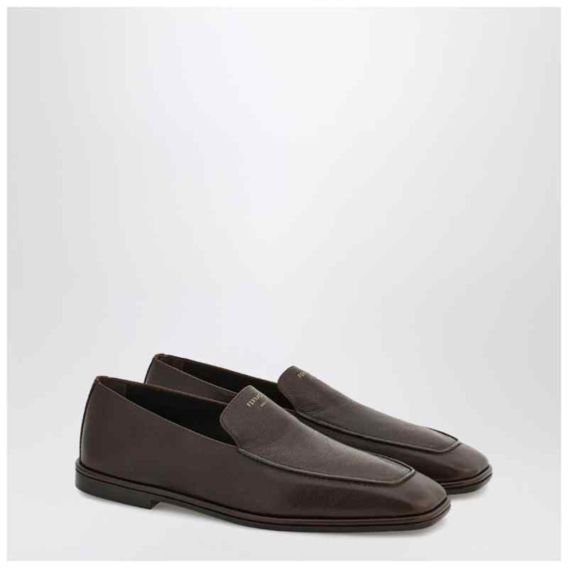 Ferragamo Dark brown leather loafer, theFeinheit