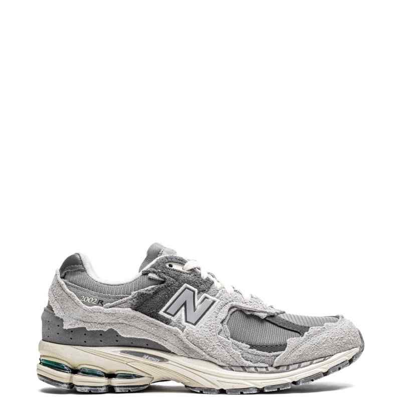 New Balance 2002r Protection pack sneakers New Balance 2002r Protection pack sneakers