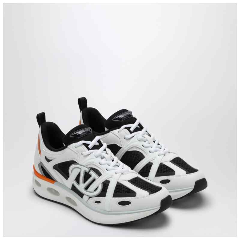 Valentino Garavani Vlogo Easyjog white/black/orange sneakers Valentino Garavani Vlogo Easyjog white/black/orange sneakers, theFeinheit