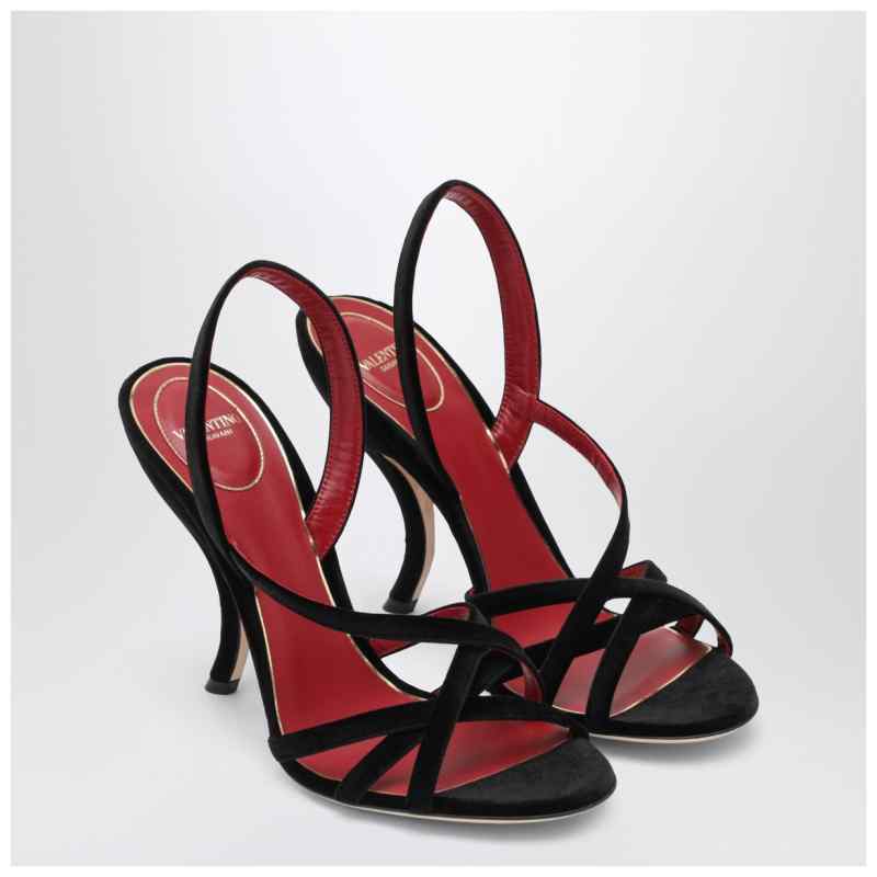 Valentino Garavani Fetishique black velvet sandal Valentino Garavani Fetishique black velvet sandal, theFeinheit