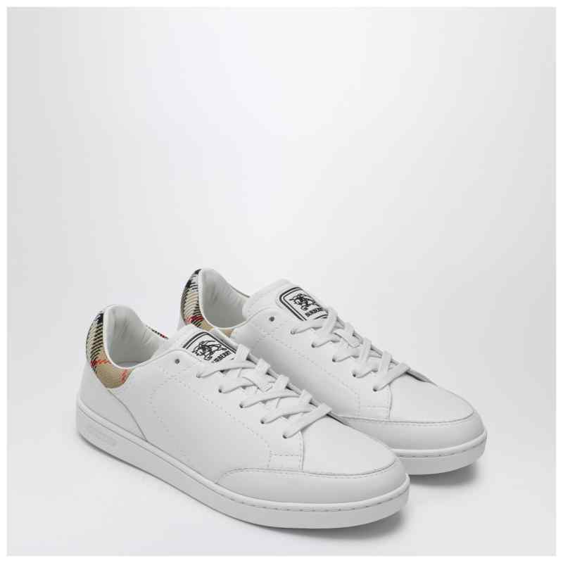 Burberry Set sneakers in white leather and Check, theFeinheit
