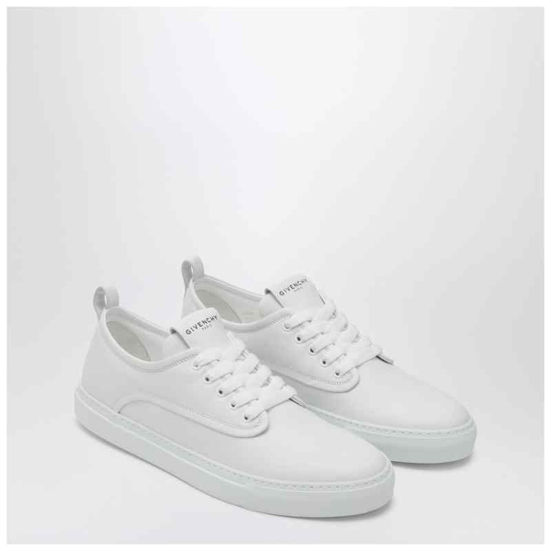 Givenchy New City sneakers in white leather, theFeinheit