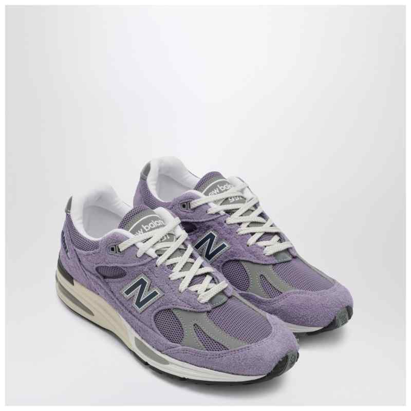 New Balance Made in UK 991v2 sneakers in purple, theFeinheit