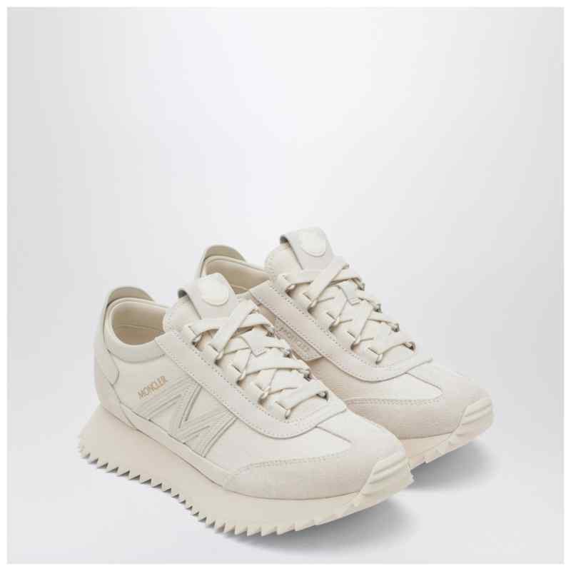 Moncler Pacey2 sneaker in beige canvas and leather Moncler Pacey2 sneaker in beige canvas and leather, theFeinheit