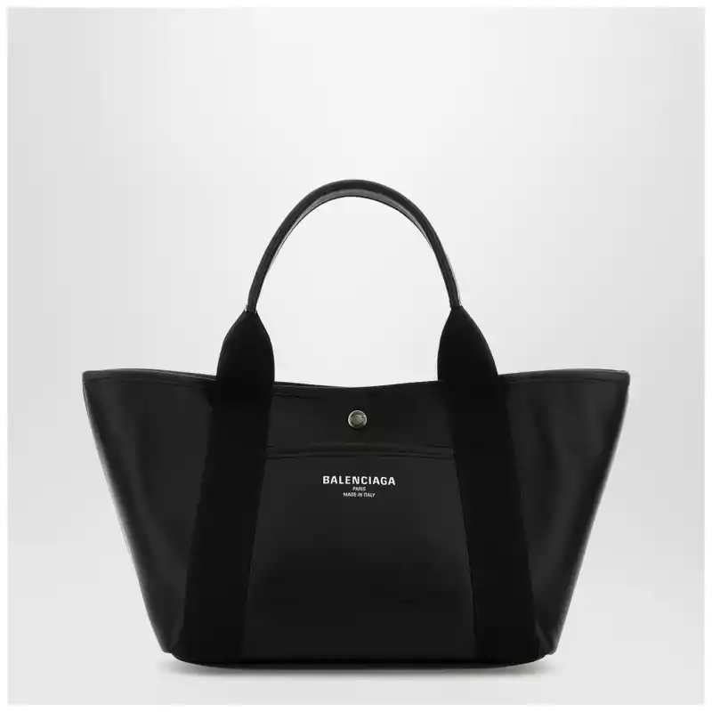 Balenciaga Biarritz shopping bag in black leather