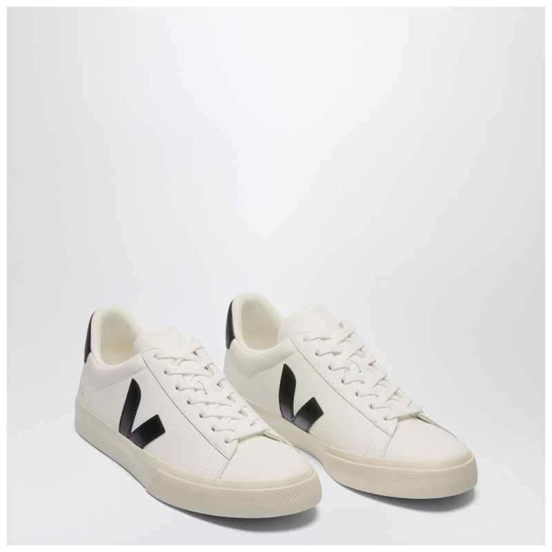 VEJA Campo sneakers in white and black leather, theFeinheit