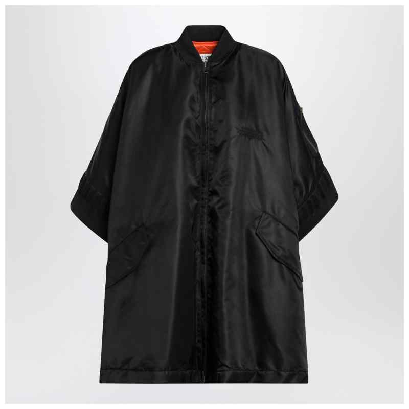 MM6 Maison Margiela Cappa in nylon imbottito nera, theFeinheit