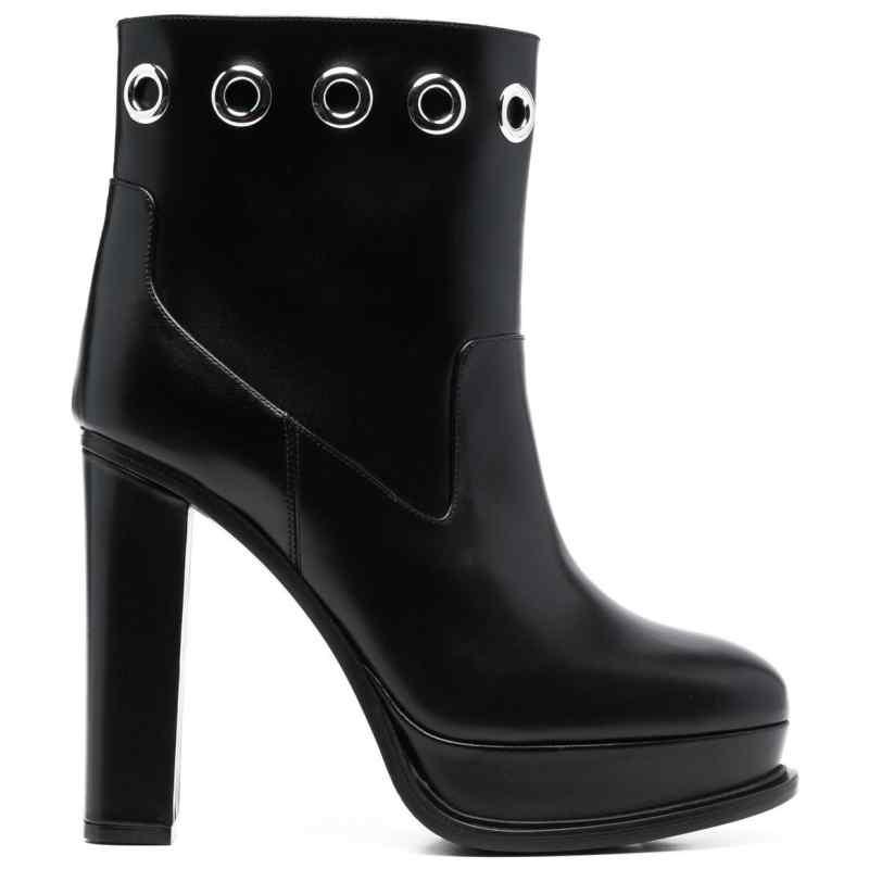 Alexander McQueen heeles boots Alexander McQueen heeles boots, theFeinheit