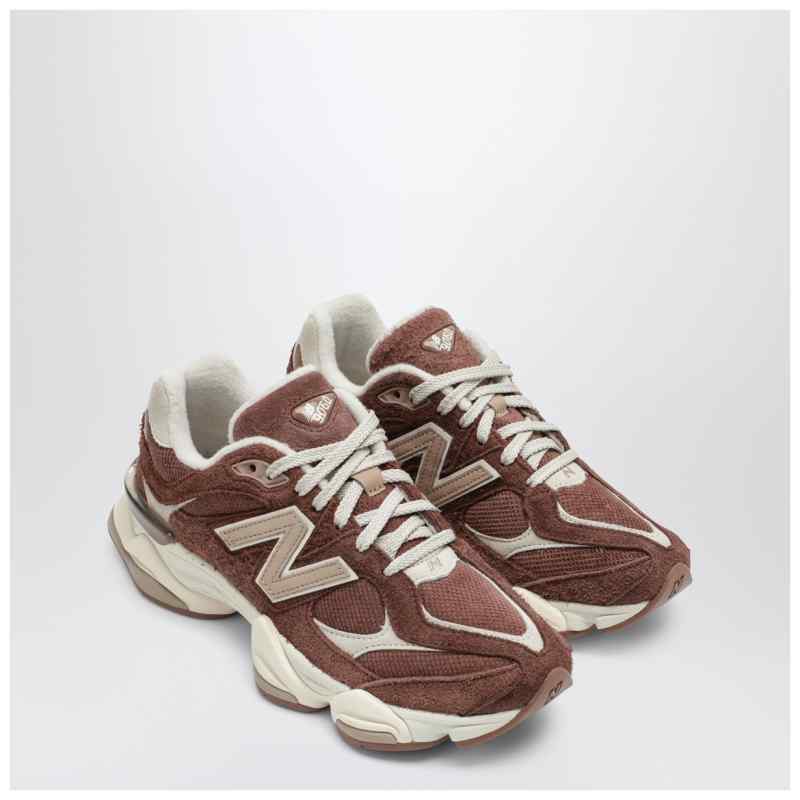New Balance Red/beige 9060 sneakers New Balance Red/beige 9060 sneakers, theFeinheit