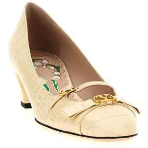 Valentino Garavani Bowow Pumps