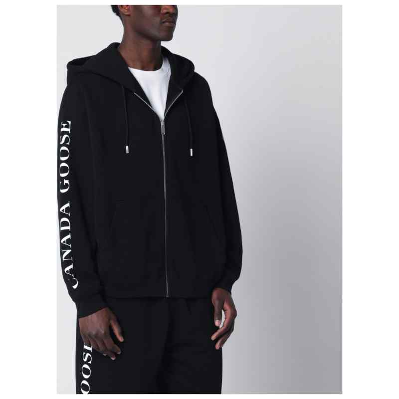 Canada Goose Black zip-up jacket with logo, theFeinheit