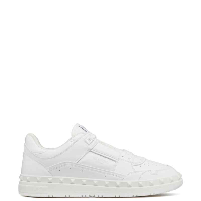 Valentino Garavani Freedots low-top leather sneakers