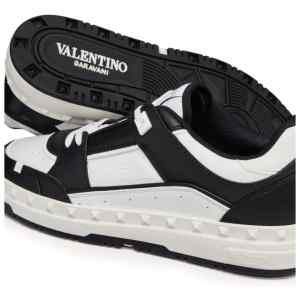 Valentino Garavani Low Top Freedots Sneaker In Calfskin