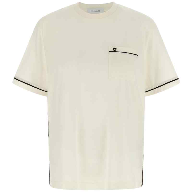 791701MASCARPONEEXPRESSO_01_M_2025-12-19T09-55-31.485Z-5 Ferragamo Gancini T-shirt
